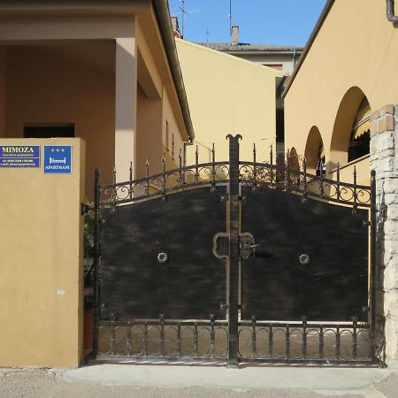 Mimoza Old Town Pula Apartments Luaran gambar